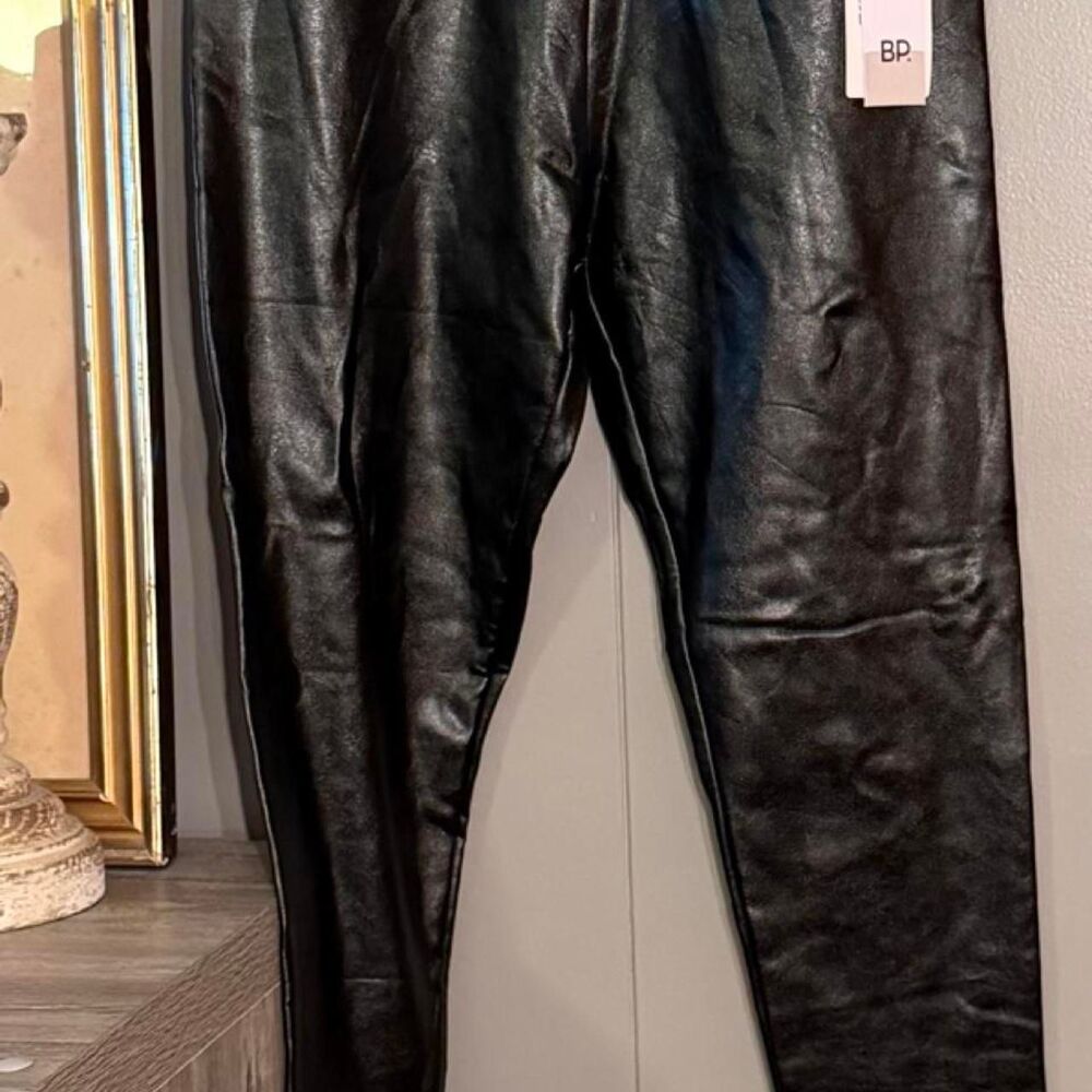 BP Women's Black Leggings NWT